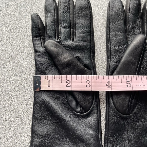 Nordstrom Black Leather Cashmere Lined Gloves - Picture 8 of 9